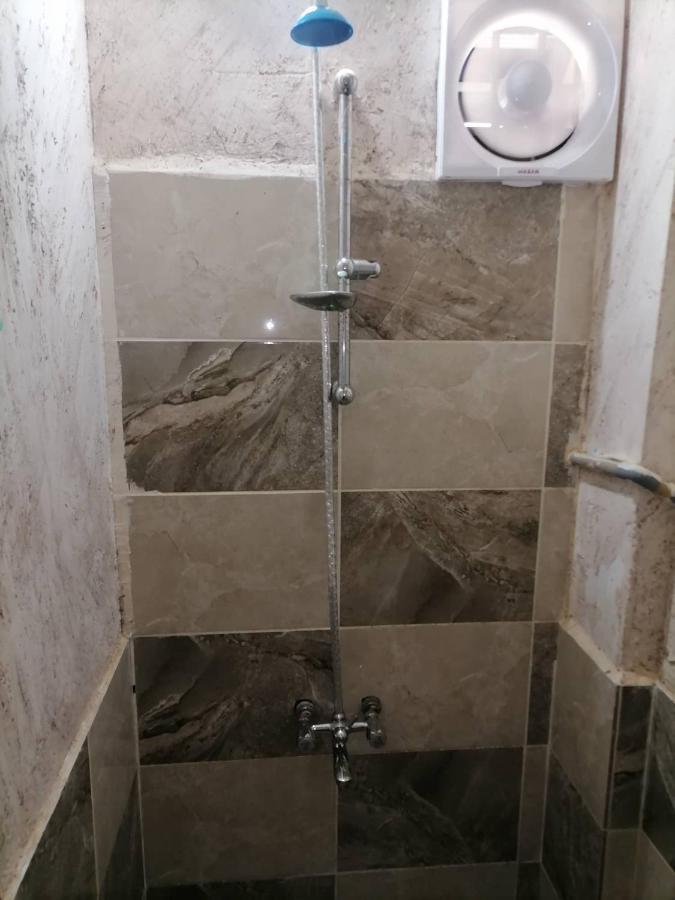 Guest House Hazem Al Azraq ash Shamālī Екстериор снимка